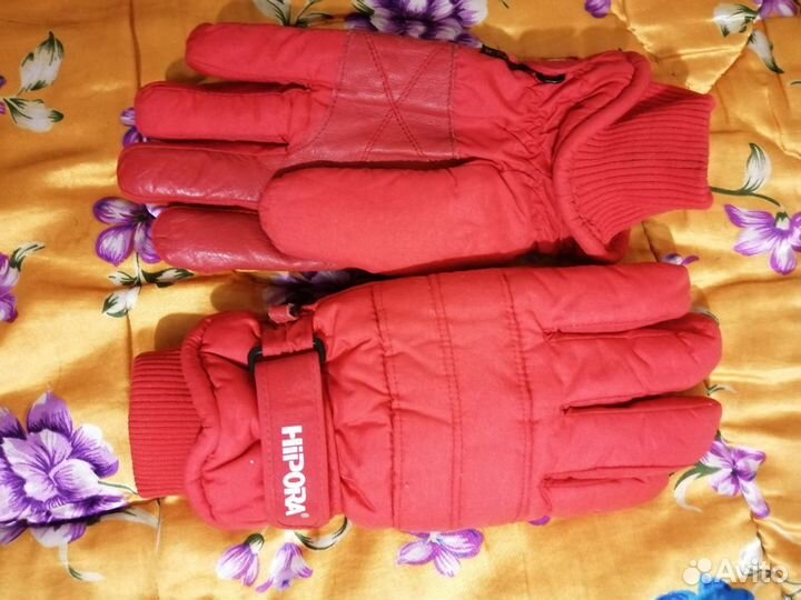 Женский лыжный костюм и краги