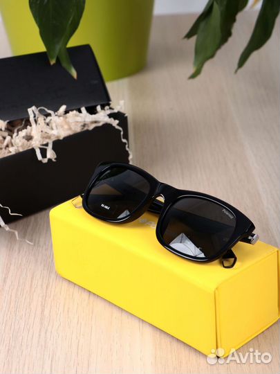 Фирменные очки