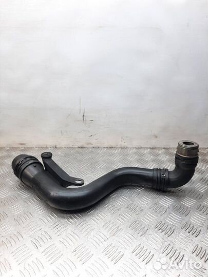 Патрубок интеркулера Volkswagen Golf хэтчбэк 5 дв