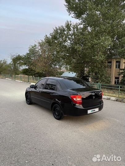 LADA Granta 1.6 МТ, 2017, 172 000 км