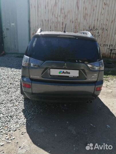 Mitsubishi Outlander 3.0 AT, 2006, 246 500 км