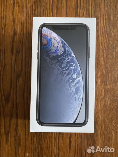 iPhone Xr, 64 ГБ
