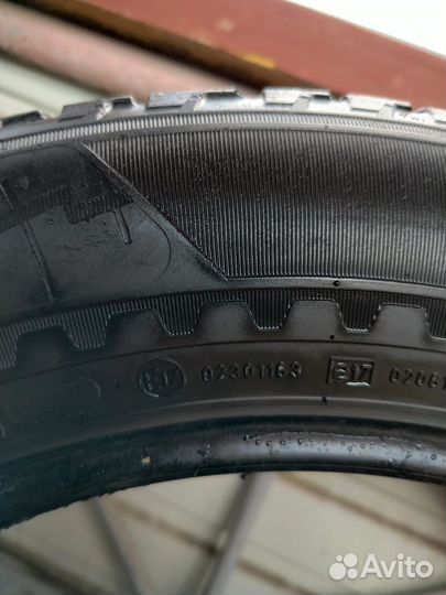 Nokian Tyres Hakka Black 235/60 R18