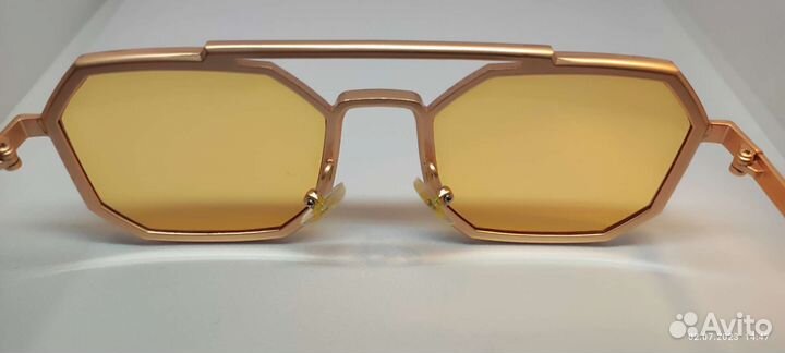 Солнцезащитные очки