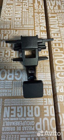 Зеркало заднего вида с экраном Renault 7711548096