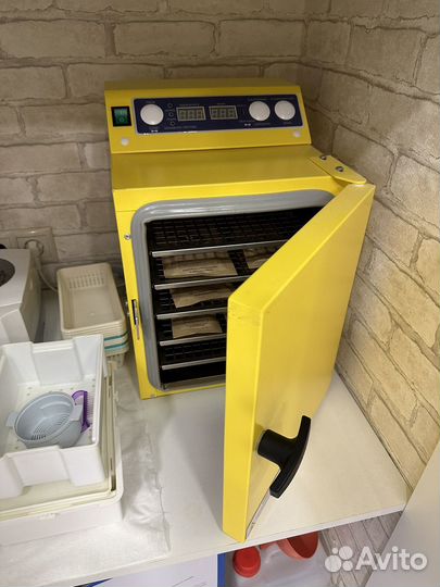 Шкаф сухожаровой Ферропласт 10