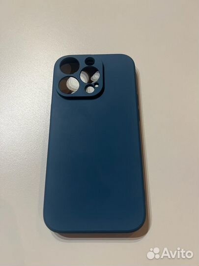Чехол на iPhone 14 про