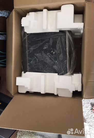 Цветной струйный принтер canon