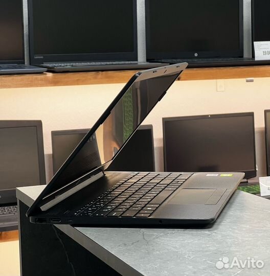 Игровой HP i3-1005G1/ MX130/ 8GB/ SSD/ Full HD