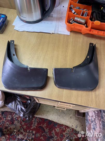 Chevrolet cruze задние брызговики