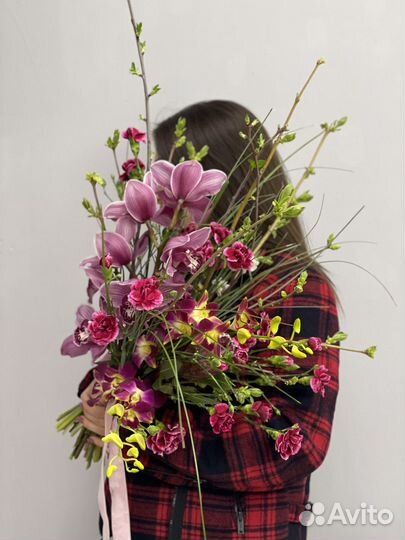 Букет Дендробиум