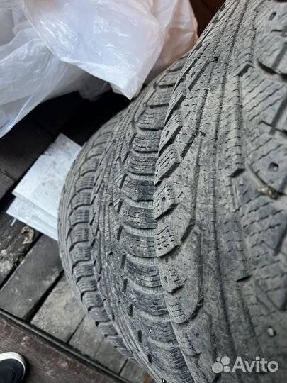 Nokian Tyres Hakkapeliitta 5 275/60 R18 117T