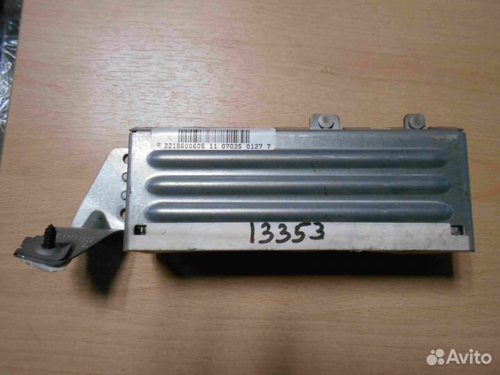 Подушка безопасности в сиденье заднее правое W221 A2218600605