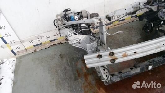 Передняя панель крепления облицовки (телевизор) ni