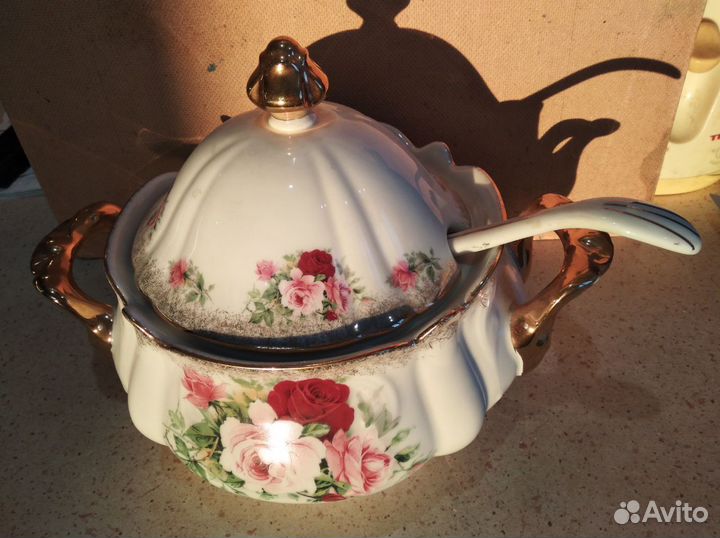 Немецкий фарфоровый сервиз с розами