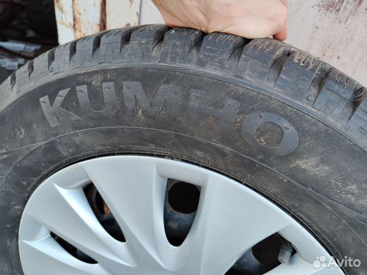 Volkswagen Tiguan R16 kumho