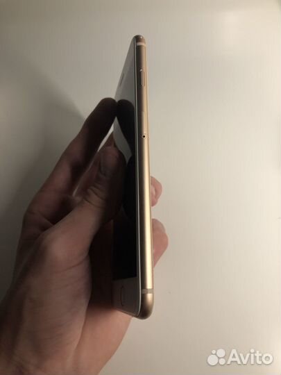 iPhone 8 plus 64gb gold