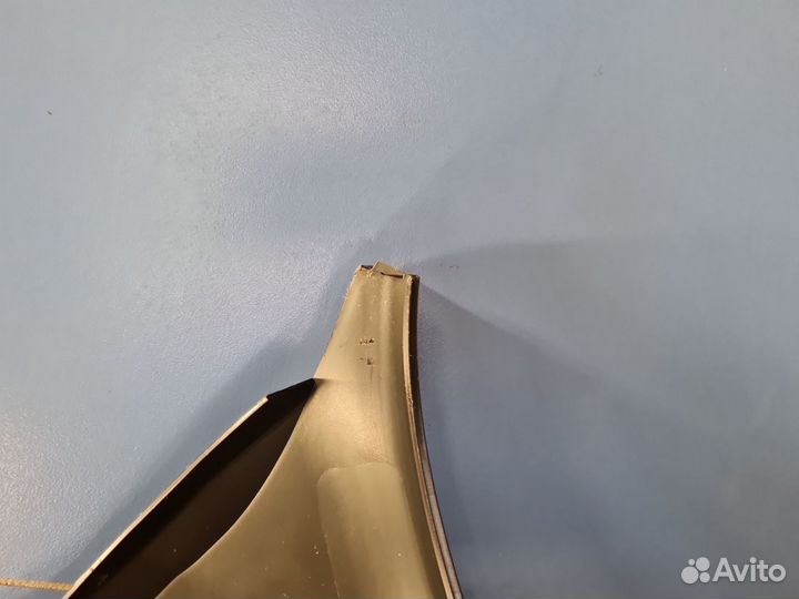 Планка под лобовое стекло (Жабо) Skoda Rapid 2013