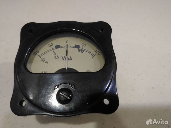 Вольтмиллиамперметр 100-0-100
