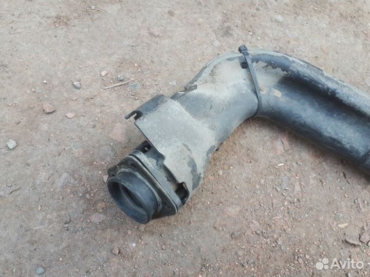 Горловина топливного бака Hyundai Solaris 1