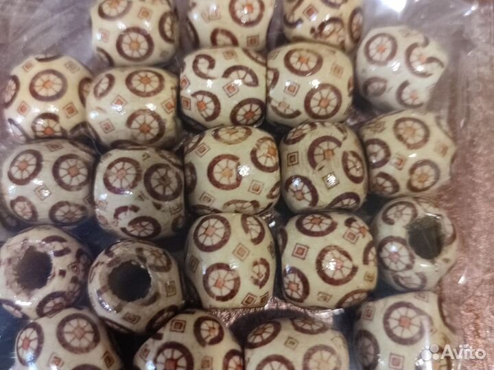 Бусины из дерева 30 шт 1.5см