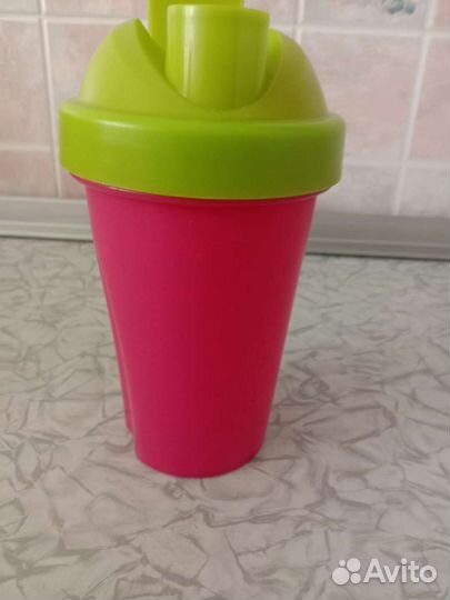 Шейкер для коктейлей, кружка