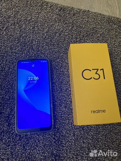 Телефон realme c31 новый
