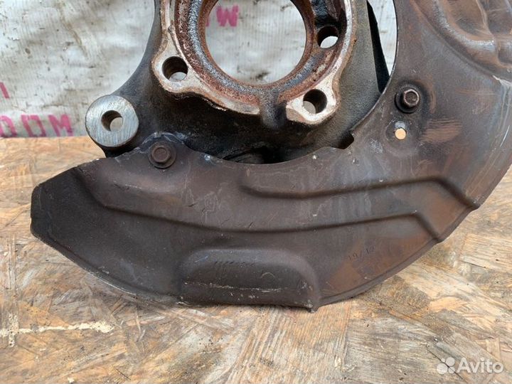 Поворотный кулак передний правый Bmw X1 E84 N20B20