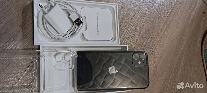 iPhone 11, 128 ГБ