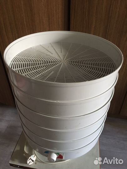 Сушилка для овощей и фруктов ветерок