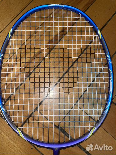 Ракетка для бадминтона