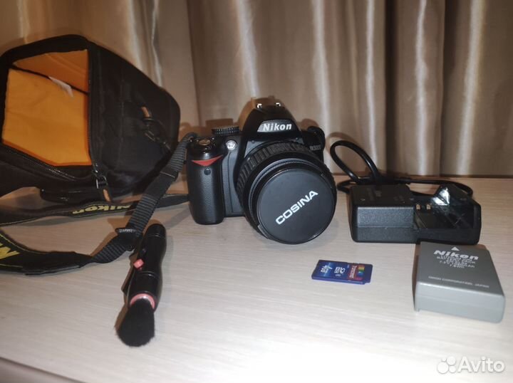 Зеркальный фотоаппарат nikon d3000