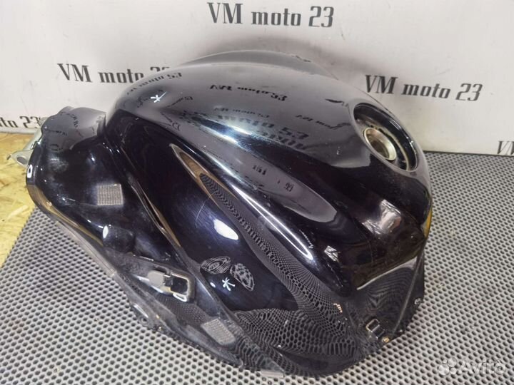 Бак gsx-s 1000 2017год