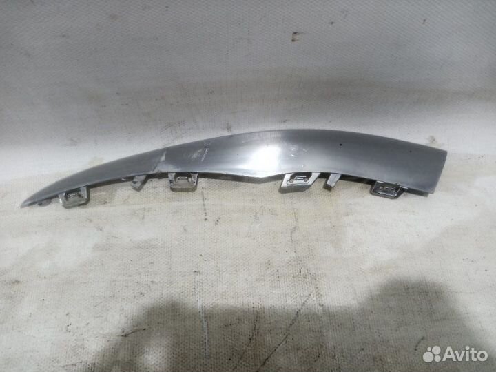 Молдинг передний правый Mercedes-Benz C-Class W205