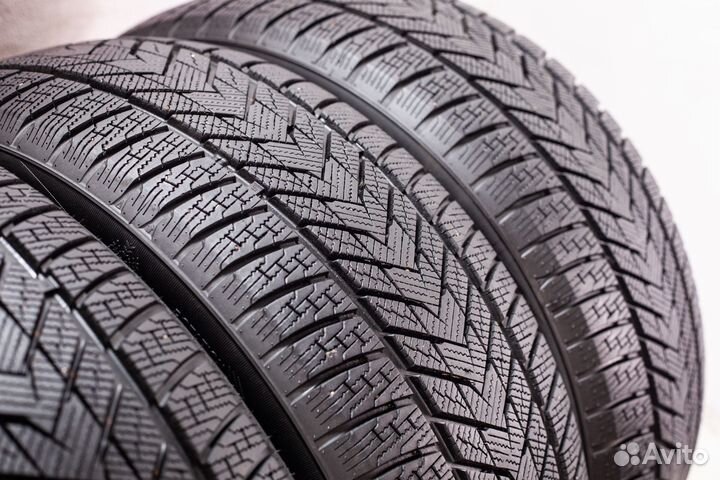 Grenlander IceHawke II 255/45 R20 105V