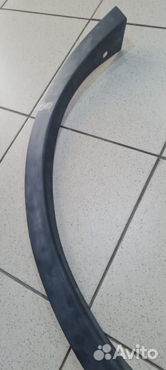 Nissan X-Trail T32 Накладка заднего крыла правая