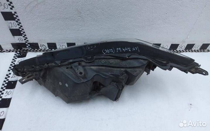 Фара правая Lexus RX200t/RX300/RX350/RX350L/RX450h