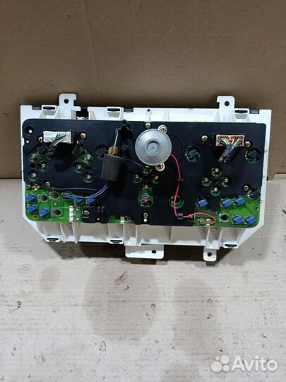 Панель приборов Nissan Atlas H2F23