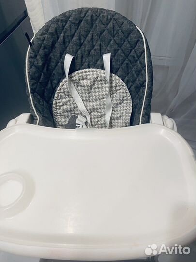 Стульчик для кормления happy baby