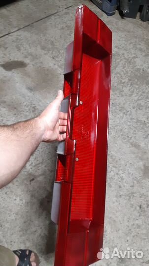 Бленда оригинальная на Вольво 740-760 седан