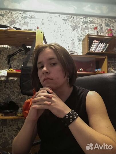 Продавец, официант