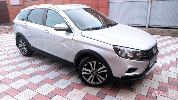 LADA Vesta Cross 1.6 CVT, 2020, 62 399 км