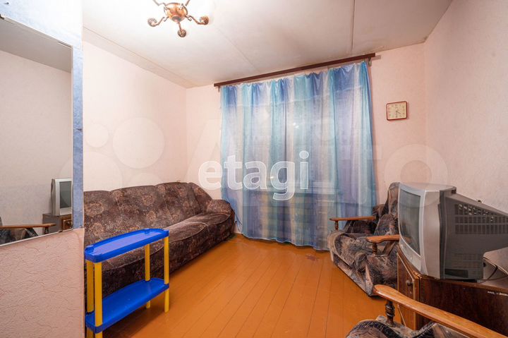 Комната 12 м² в 4-к., 4/9 эт.