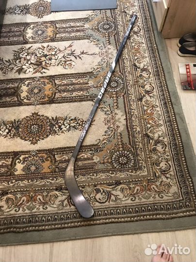 Клюшка хоккейная