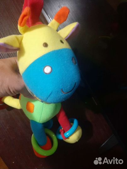 Детские развивающие игрушки для малышей