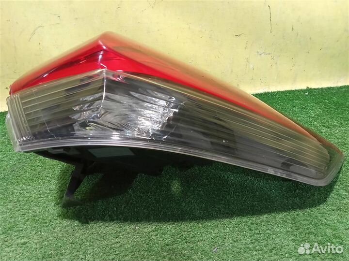 Фонарь задний правый Nissan X-Trail (T32) 2018