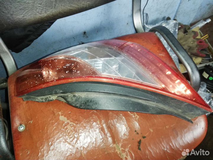 Фонарь задний Джили Эмгранд EC-7