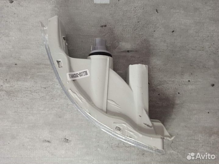 Повторитель поворота Toyota Corolla E100