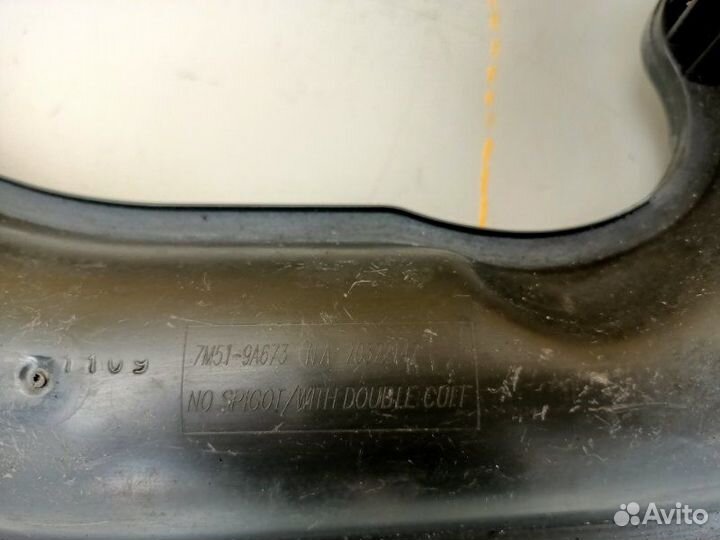 Патрубок воздушного фильтра Ford Focus 1.6 shda