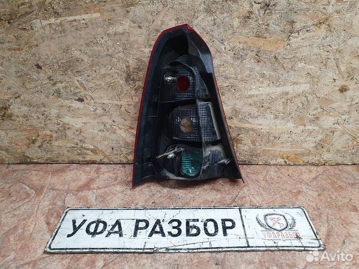 Фонарь задний правый рест Renault Logan 2010-2014